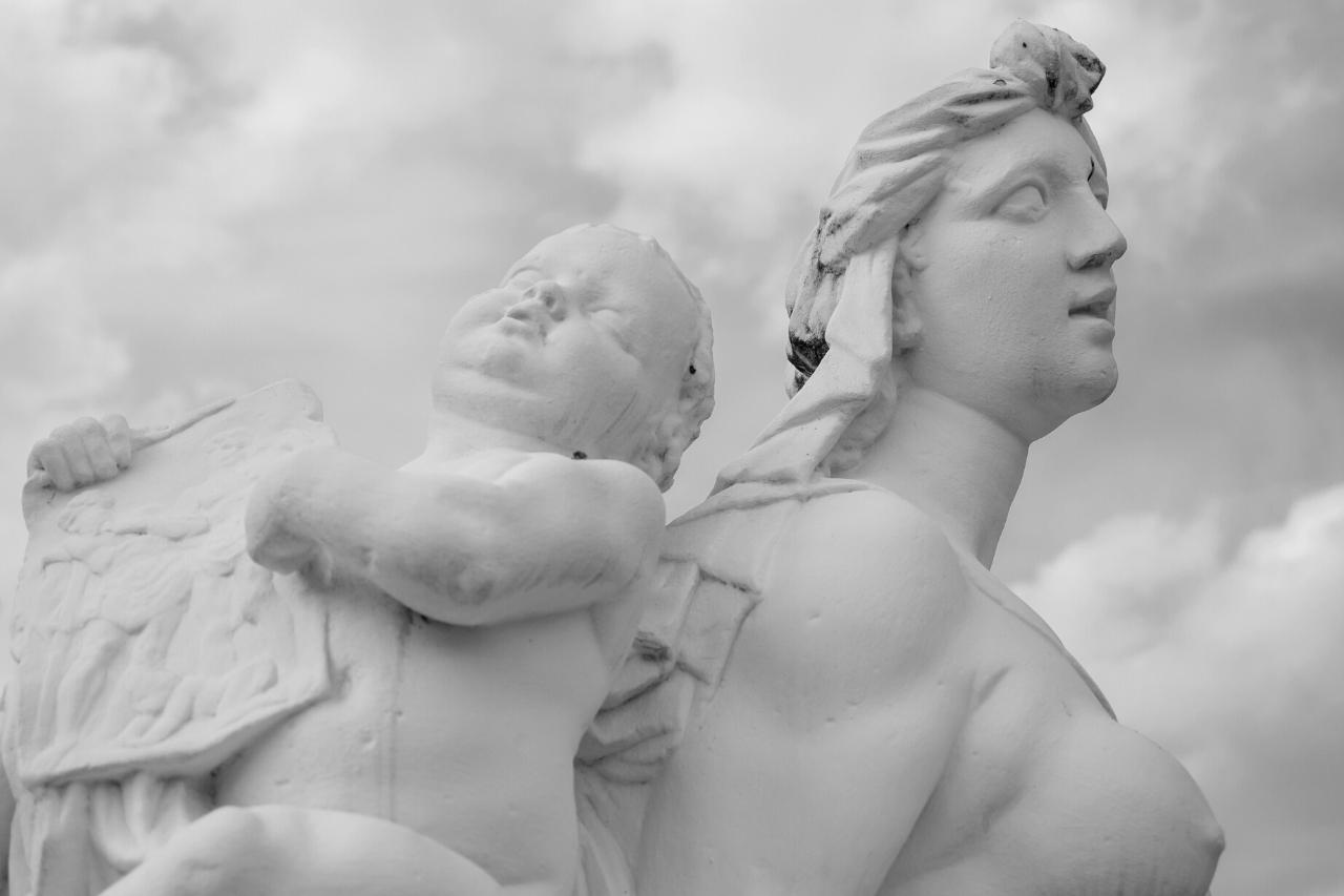 Vénus et son enfant