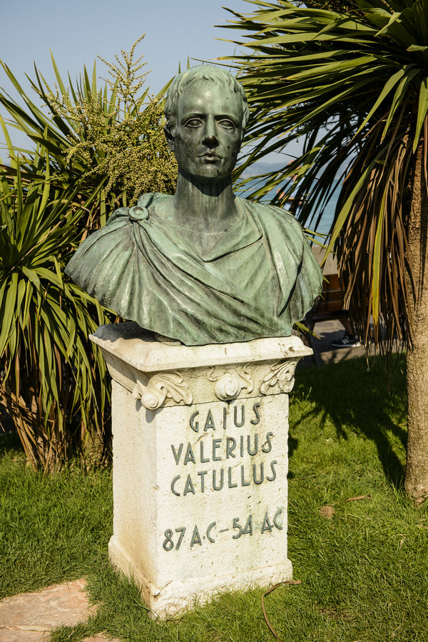 Buste de Catulle