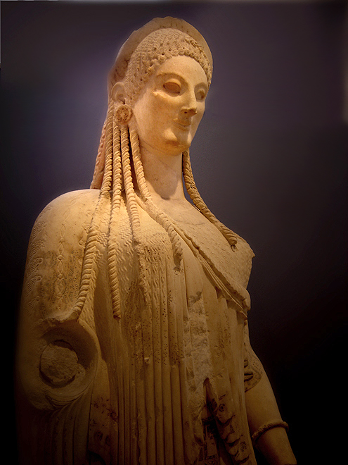 Statue en marbre de Koré, fille de Déméter