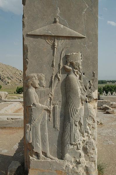 Bas-relief de Xerxès à l'entrée de son palais
