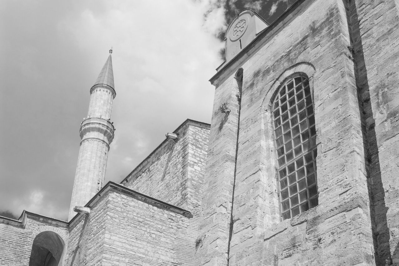 Mustafa Ier : Le Saint et le Monarque Fou qui Régna Deux Fois