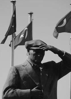 Monument à Mustafa Kemal Atatürk